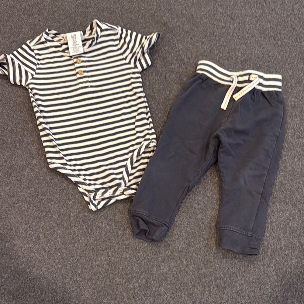 Tommy Bahama Blue and White Joggers with Elastic Waistband